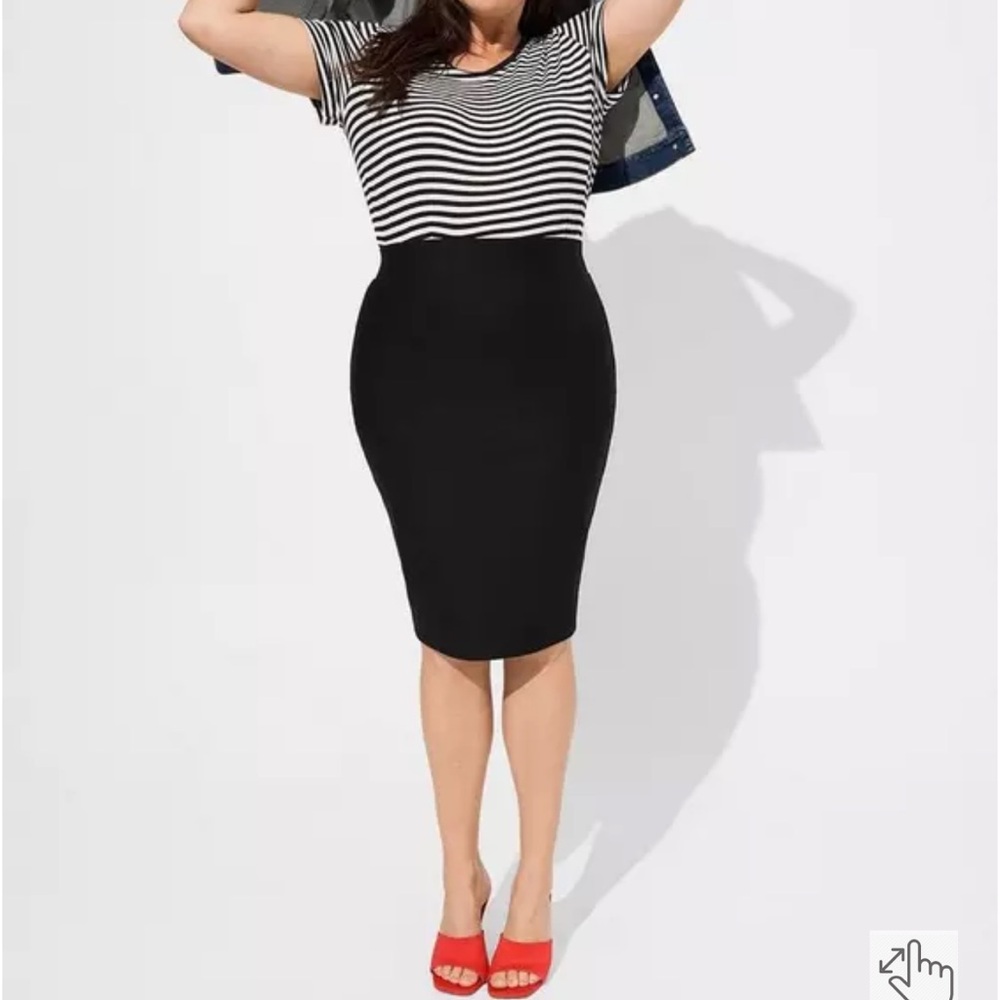 Torrid Black Pencil Skirt